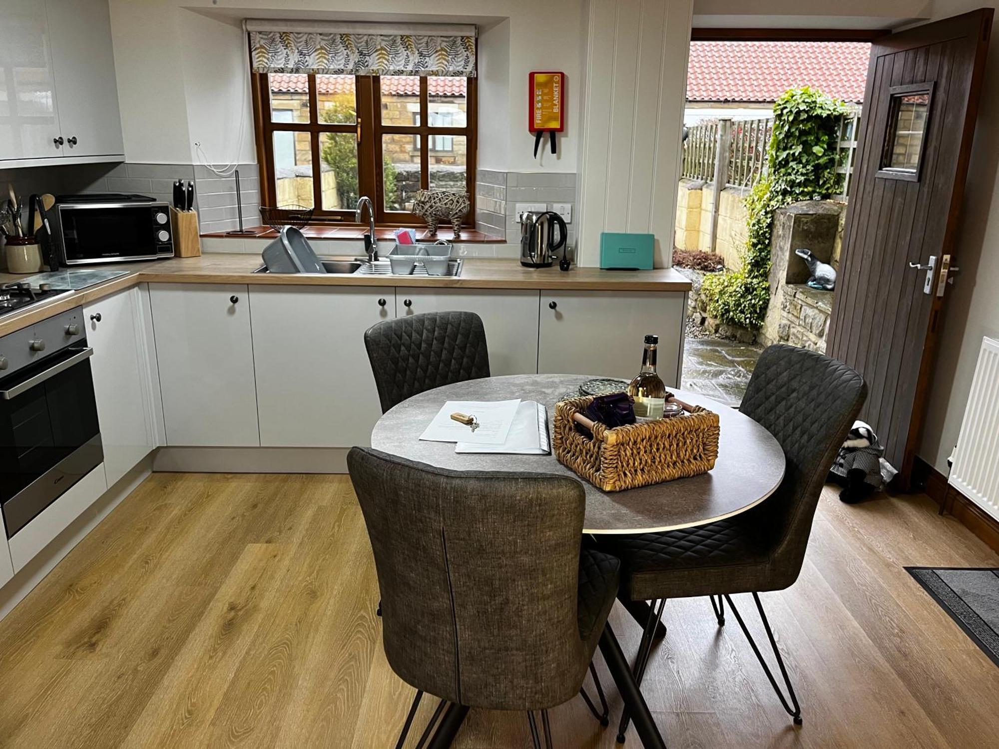 Badger Cottage Scarborough Extérieur photo